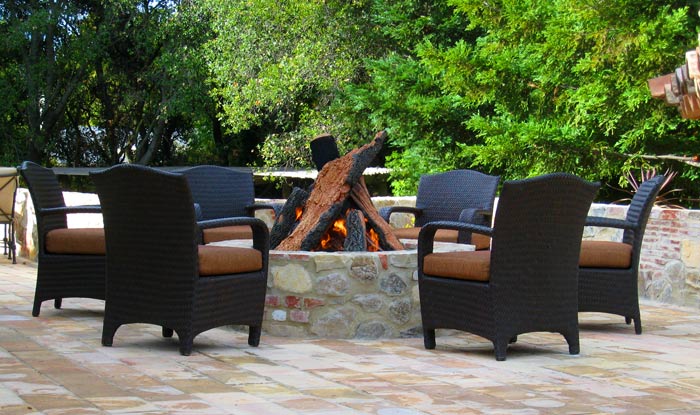 Outdoor Fireplaces